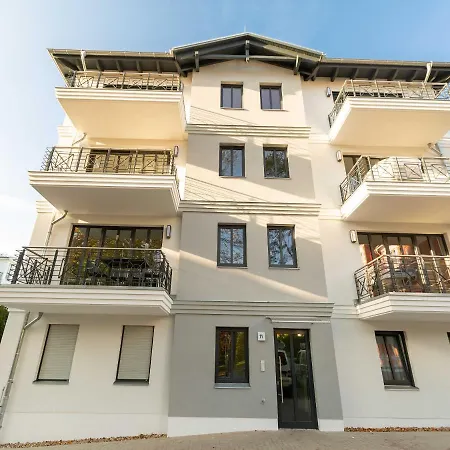 Apartment Quartier Eichenweg 4 *